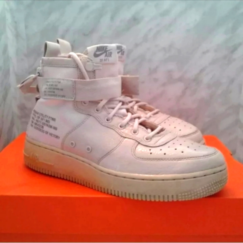 Nike SF Air Force 1 Mid Silt Red AJ0424 600 GS 6Y womens sz 7.5 dust pink shoes